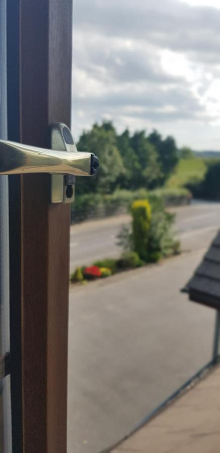 The Madden Guest House Gilford Екстер'єр фото