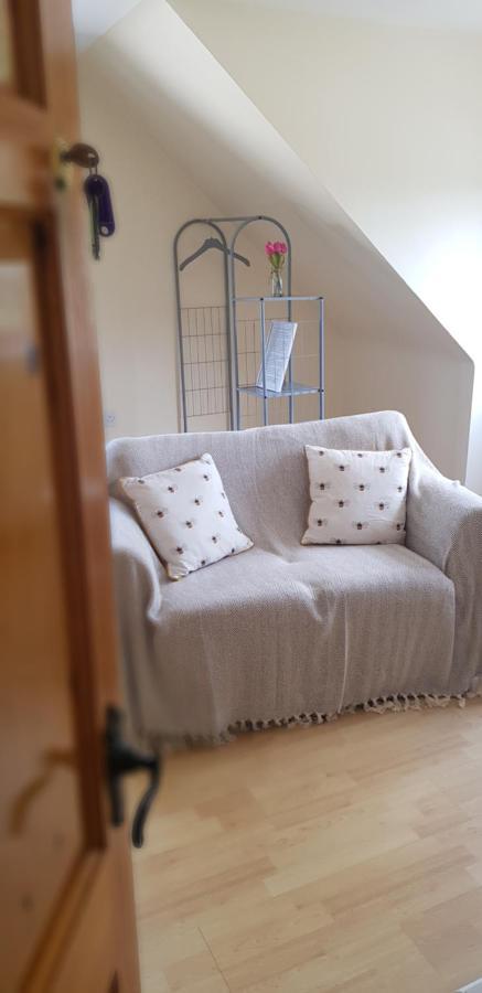 The Madden Guest House Gilford Екстер'єр фото